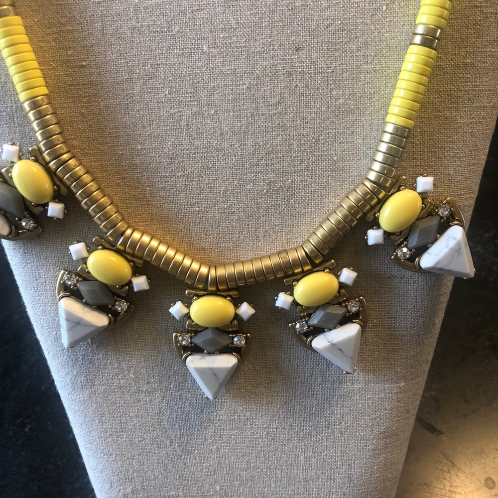 Stella & Dot Pavilion Necklace